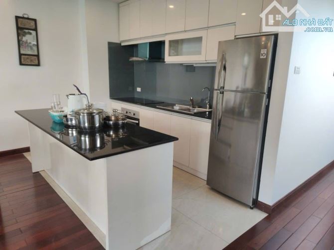 BÁN APARTMENT TÂY HỒ 267m2 - 8T THANG MÁY - MT 8.2m - 80 TỶ - VIEW HỒ TÂY - DÒNG TIỀN TỐT - 7