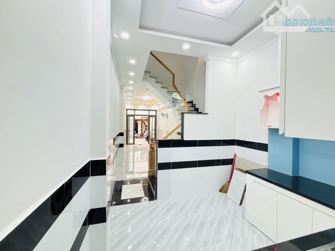 Bán Nhà Trung Mỹ Tây Q12 - 43M2 - 3Tầng - Hẻm HXT -  Chỉ 4,26 Tỷ. - 8