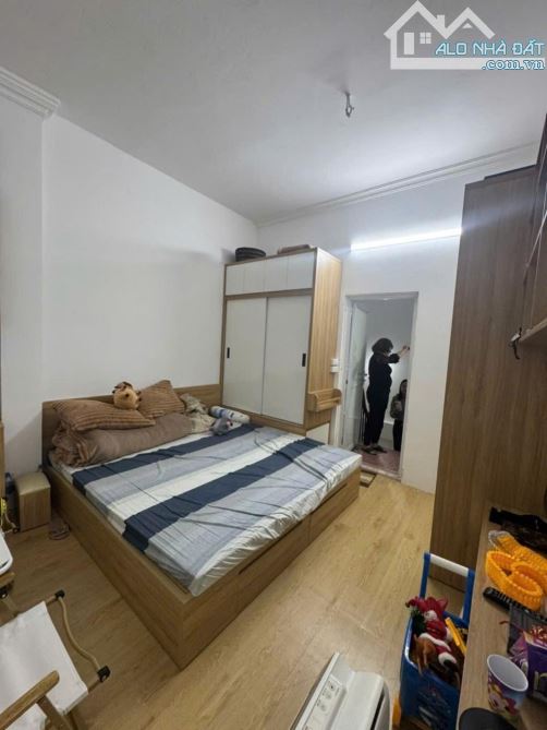 BÁN NHÀ MỚI ĐẸP Ở NGAY BẠCH MAI HAI BÀ TRƯNG -5,4 TỶ - 8