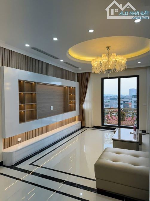 Nguyễn Văn Linh - Long Biên 77m x 7 tầng, mặt tiền 4.5m, giá 19.5 tỷ thương lượng - 8