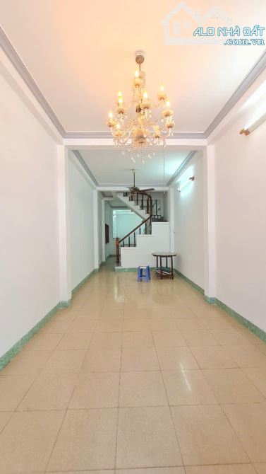 🌈Bán nhà 3 tầng hẻm ô tô thông đường Hồng Bàng - Bạch Đằng - Phước Tiến. Giá 6 Tỷ - Tp Nh - 8