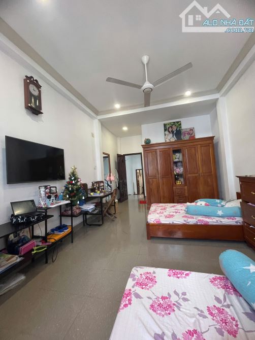 Bán nhà mặt tiền Trần Thị Nơi Phường 4 Quận 8. Nhà vuông vức, khu dân cư sầm uất gần TTTM - 8