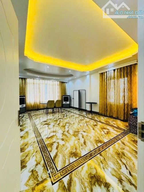 LÔ GÓC -:Ô TÔ - 3 THOÁNG - ĐƯỜNG BƯỞI BA ĐÌNH - DT 73m2-4T- MT 4.7m - NHỈNH 17tỷ - 8