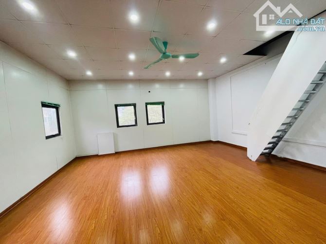 Lô góc Văn Quán- Hà Đông 134 m2 4 tầng Mt 6.55 giá 41 Tỷ - 8