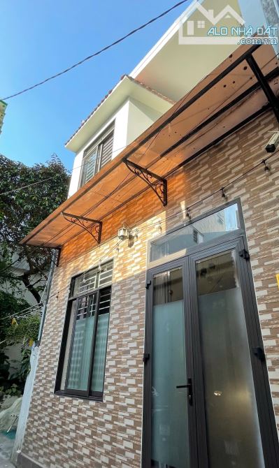 Bán nhà 2 tầng Lê Quang Sung, cách đường chính tầm 20m, nội thất như hình - 8