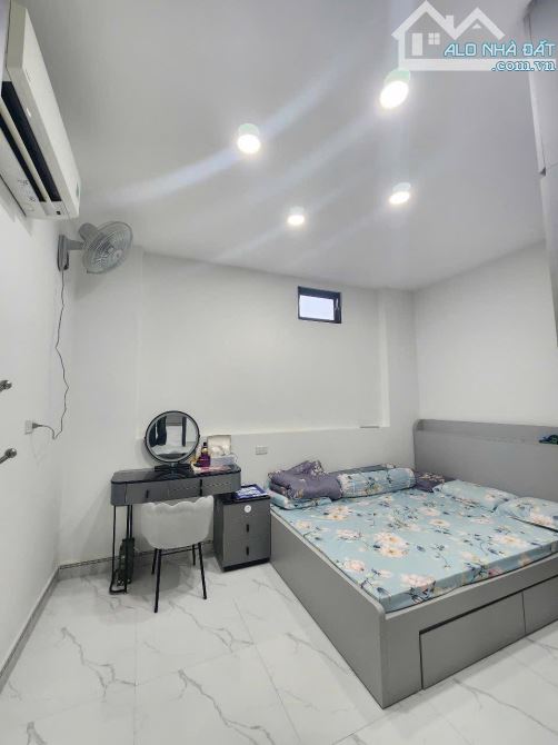 VTH08 Bán nhà 2 tầng hẻm xe máy đường 2/4 gần chợ Đầm - 8