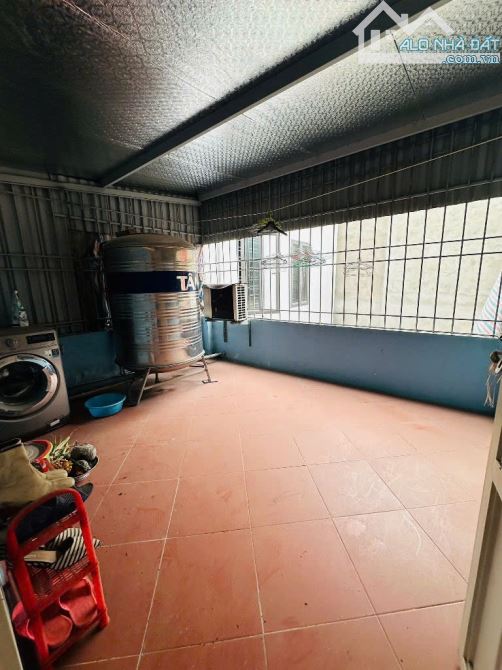 Bán nhà 3 tầng 44m2 Ngõ 47 Khúc Thừa Dụ, Lê Chân.  Giá chỉ 2,45 tỷ ngõ 3m - 8