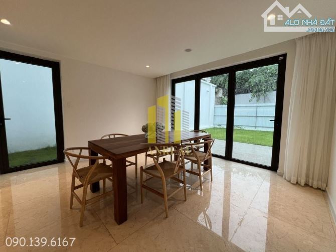 Biệt Thự Cao Cấp Khu Thảo Điền 600m2 - Thiết Kế Hiện Đại . Sân Vườn Rộng - 9