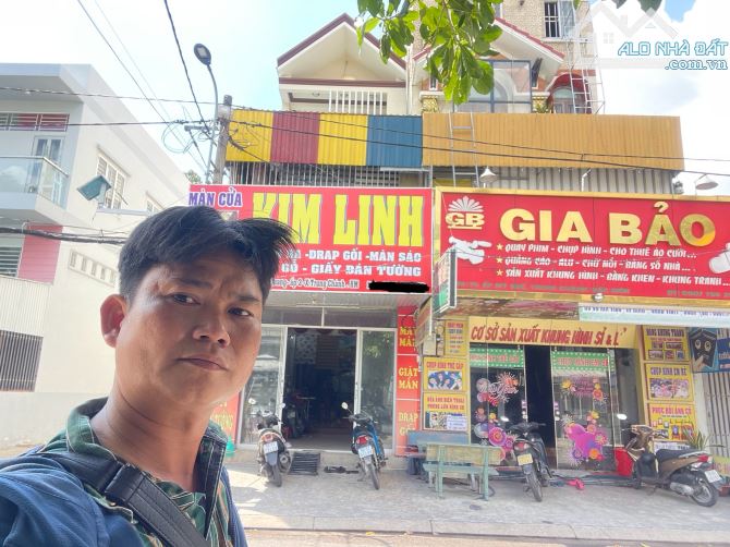 BÁN NHÀ CHÍNH CHỦ GÓC 2 MẶT TIỀN KINH DOANH MỸ HUỀ TRUNG CHÁNH HÓC MÔN. - 9