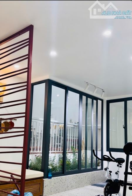 Bán nhà đẹp 4 tầng Hồng Lạc - Lạc Long Quân, P10, 4 x 9m, nở hậu 7.6m, 45m2, chỉ 8.5 Tỷ TL - 9