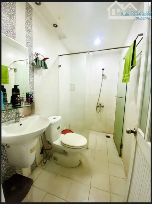 BÁN NHÀ ĐƯỜNG PHẠM VĂN CHIÊU - 5 TẦNG ĐÚC KIÊN CỐ  61m²- GIÁ NHỈNH 8 TỶ - 9