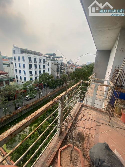 BÁN NHÀ LÔ GÓC MẶT HỒ PHỐ Ô CÁCH – Ô TÔ VÒNG QUANH – KINH DOANH ĐỈNH ĐÔNG NGƯỜI QUA LẠI - 9