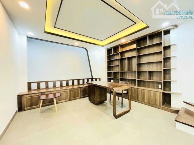 150m2 Bán Gấp Biệt Thự Phố ngang 8m Khu bàn cờ sát công viên xanh Lê Đức Thọ Gò Vấp 17TTL - 9
