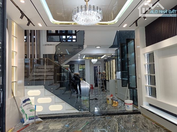 Siêu Phẩm Nhà Đẹp Full Nội Thất Tại Hòa Minh, Không Thể Bỏ Lỡ - 9
