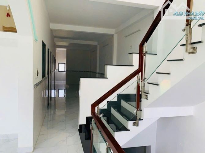 Nhà 2 MẶT HẺM 196m2(7/14 X 24 )3 Tầng- 1 MẶT TIỀN Kinh Doanh Hẻm 1/ Xe Tải Tránh có lề - 9