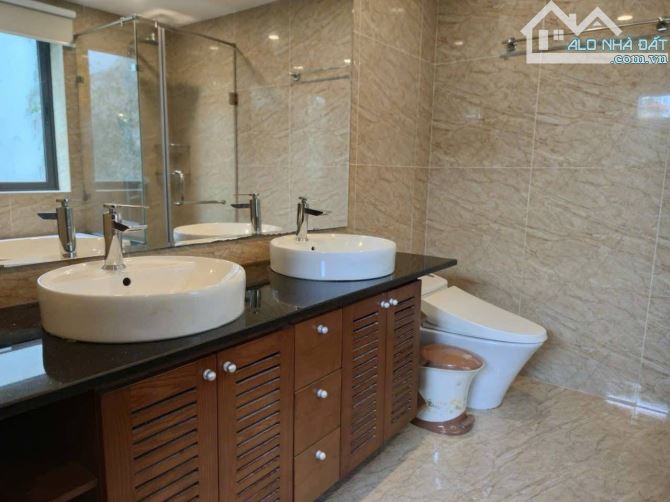 BÁN APARTMENT TÂY HỒ 267m2 - 8T THANG MÁY - MT 8.2m - 80 TỶ - VIEW HỒ TÂY - DÒNG TIỀN TỐT - 9
