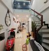 Bán nhà Phố Cổ Linh Long Biên, DT: 34m2, thiết kế đẹp, công năng sạch, giá chào 5 tỷ 800.