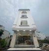 Một toà căn hộ duy nhất 5 tầng- 9 phòng View trực diện biển đường Trường Sa -Giá chỉ 13t