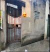 HÀNG HIẾM CÒN SÓT LẠI PHỐ GIA QUẤT,40M2,MT4M2,GIÁ ĐẦU TƯ 5,8Tỷ,NGÕ THÔNG,100m RA Ô TÔ TRAN