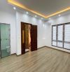 Nhà xây mới phố Pháo Đài Láng - 6 tầng - thang máy - thiết kế hiện đại