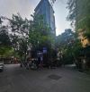 BÁN TÒA BUILDING MP NGUYÊN HỒNG 100m², 9 TẦNG, MT 17m, GIÁ 105 TỶ – SP DÒNG TIỀN 3 TỶ/NĂM