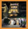 *Bán nhà đẹp đường Hàn Thuyên (7m5), gần Lê Thanh Nghị, dt 4.5x26 (118m2), giá 10,8 Tỷ