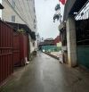 Diện tích: 60 m2. mặt tiền 5 m đường trước đất 3 m ngõ thông các ngả  - Giá: 1,45 tỷ VND.