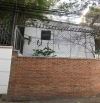 Đất sát biển Hòn Chồng 162m2 đường 2 ô tô né nhau giá chỉ 11 tỷ