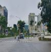 BÁN TOÀ VĂN PHÒNG MẶT PHỐ LẠC LONG QUÂN 120m2 - 8T THANG MÁY - MT 10m - 80 TỶ - KINH DOANH