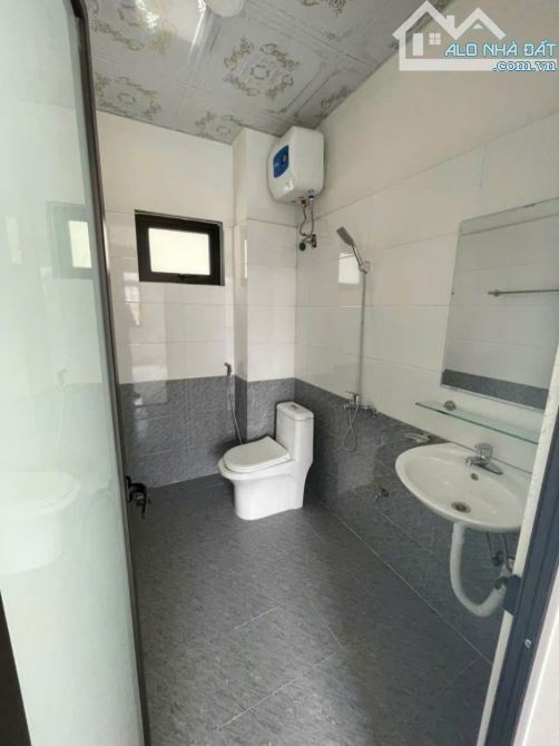 CHỈ NHỈNH 4 TỶ 9 - TRUNG TÂM HÀ ĐÔNG - NHÀ 5 TẦNG SỔ VUÔNG 35M2 CỰC ĐẸP