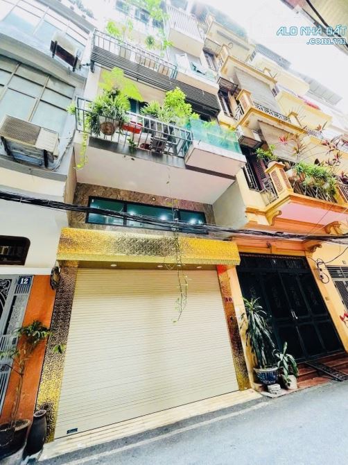 NHÀ PHÂN LÔ ĐỐNG ĐA 6 TẦNG THANG MÁY, KINH DOANH VĂN PHÒNG, Ô TÔ TRÁNH, 18 TỶ