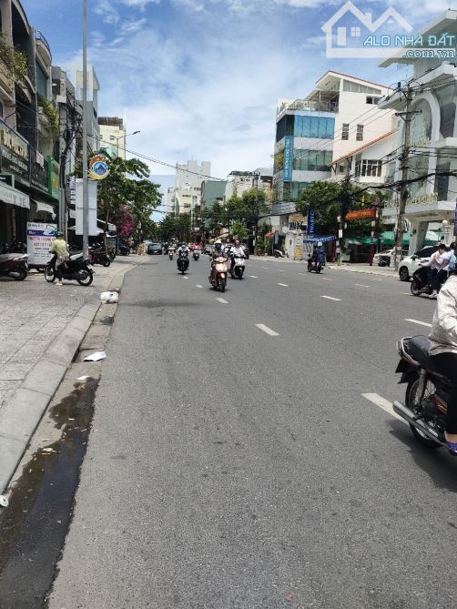 Chính Chủ Cần Bán Mặt Bằng Kinh Doanh 238m2 Đường Núi Thành. hải Châu Đà Nẵng