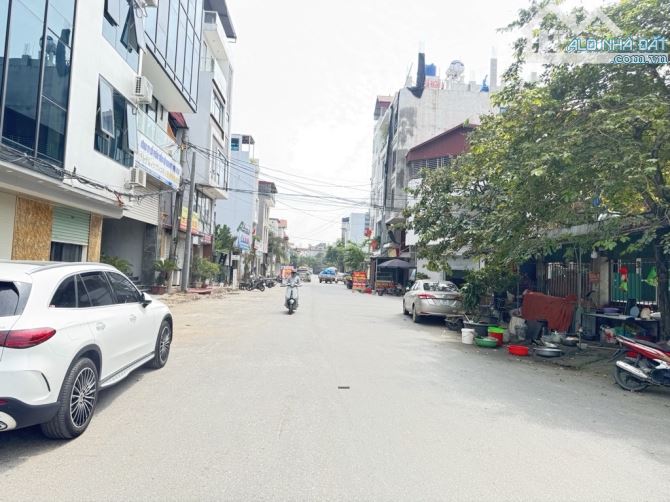 BÁN ĐẤT NGỌC CHI - VĨNH NGỌC CÁCH CẦU NHẬT TÂN 100M - Ô TÔ TRÁNH, DỪNG ĐỖ NGÀY ĐÊM