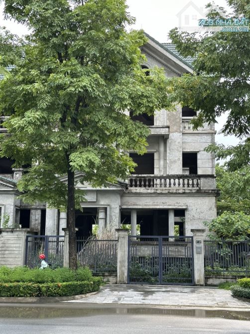 CHÍNH CHỦ GỬI BÁN BIỆT THỰ 325M2 KHU K CIPUTRA