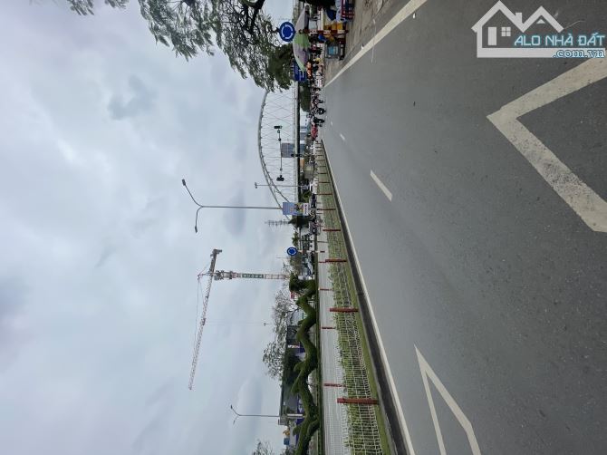 Bán đất đường Lê Hồng Phong - DT 3900m - SĐCC - xây cao tầng - giá bán 30 triệu/m