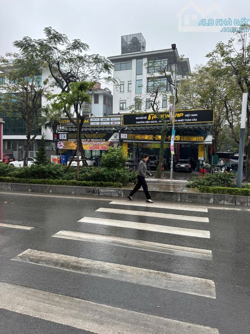 CHÍNH CHỦ BÁN ĐẤT VƯỜN ĐÀO LÔ GÓC 252M2 ĐỐI DIỆN TRUNG TÂM THƯƠNG MẠI LOTTE
