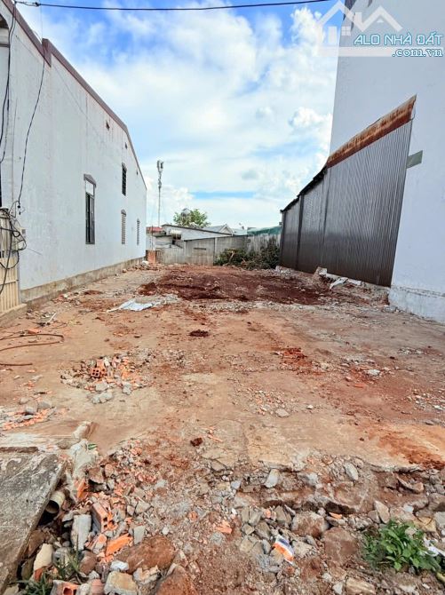 ĐẤT FULL THỔ CƯ MẶT TIỀN NƠ TRANG GƯ: GIÁ 3.68 tỷ