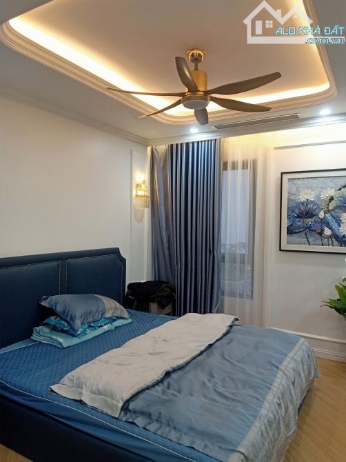 CC BÁN NHÀ QUANG TIẾN ĐẠI MỖ NAM TỪ LIÊM 75M2 5 TẦNG 7 PHÒNG CHO KHÉP KÍN 5M RA BÃI ĐỖ XE.