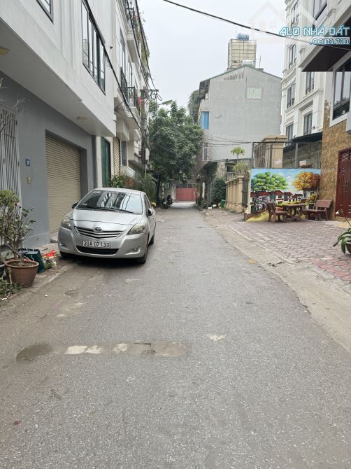 BÁN ĐẤT BÁT KHỐI - DIỆN TÍCH 58M² - MẶT NGÕ Ô TÔ THÔNG - CHỈ 6 TỶ XÍU