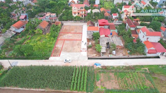 💥Trục chính đường 3 🚘oto tránh  👉 Quang Lãng - Phú Xuyên - Hà Nội  **Diện tích : 80,5m