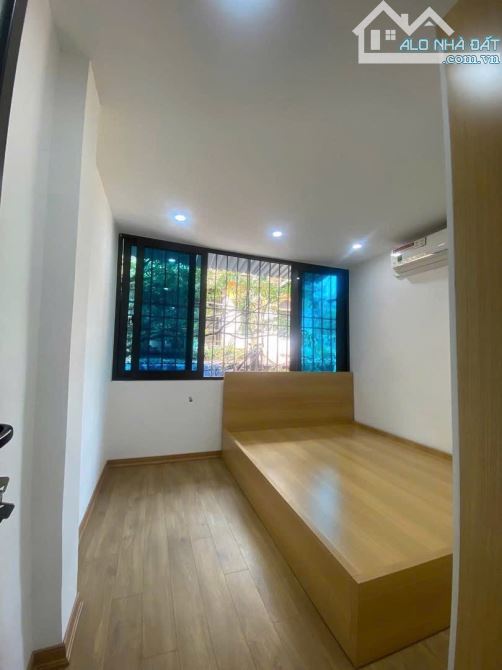 HÀNG CỰC HIẾM-TẬP THỂ TẦNG 2 PHỐ THÁI HÀ- KV CỰC ÍT NHÀ BÁN- CHỈ HƠN 3tỷ