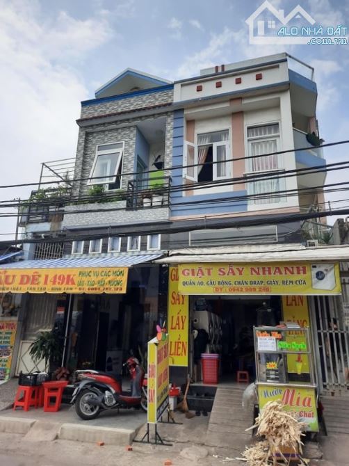 🕌Mặt tiền Nguyễn Triệu Luật , Tân Tạo Bình Tân. DT 9 x 20 Giá 9,8 tỷ TL.  Mô tả