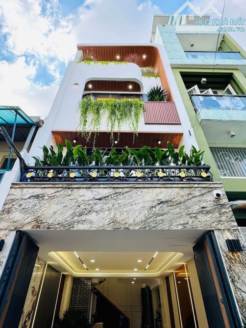 Thiết kế hiện đại cần bán nhà Ngô Thị Thu Minh, Tân Bình - Giá 4 tỷ 250 / 48m2(4mx12m)