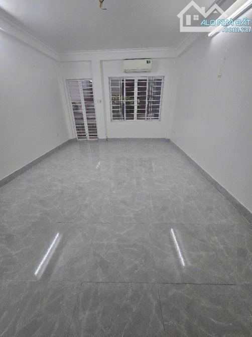 Bán nhà Mỹ Đình,Q. Nam Từ Liêm, 30.4m , 5 tầng, giá 6.1 tỷ!