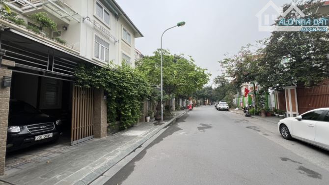 Biệt thự sân vườn KĐT Mỗ Lao, Hà Đông