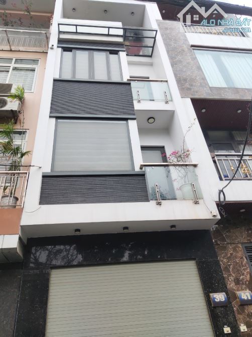 NHÀ ĐẸP THỤY PHƯƠNG - DT40M2 - 5 TẦNG - GIÁ 7,5 TỶ - NGÕ Ô TÔ TRÁNH - THANG MÁY