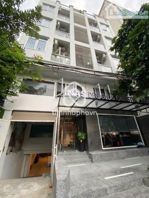 Bán Gấp Toà Nhà CHDV đường Nguyễn Văn Đậu, P6, Bình Thạnh ( 10x22m) Hầm 7 Tầng. Thu 300tr/