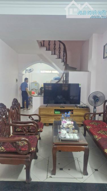 Phải Nhanh Xuân Đỉnh  45m-4 Tầng , Ngõ Rộng , Ô Tô Đỗ Cửa , Sát Công Viên , Đại Sứ Quán