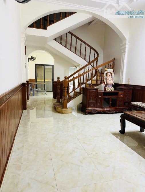 NHÀ PHÂN LÔ ĐINH TIÊN HOÀNG – HỒNG BÀNG – NGÕ 4M – TRUNG TÂM TP – GIÁ CHỈ 5,35 TỶ