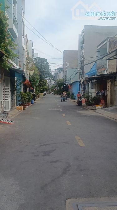 HIẾM – BÁN NHÀ 70M² THOẠI NGỌC HẦU – HẺM 9M Ô TÔ ĐỖ CỬA – 3 TẦNG BTCT – CHỈ 7.2 TỶ